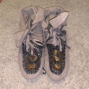 Dollhouse Beaded Moccasins